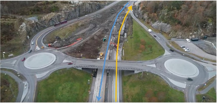 I løpet av desember skal trafikken legges tilbake under motorveibrua.
