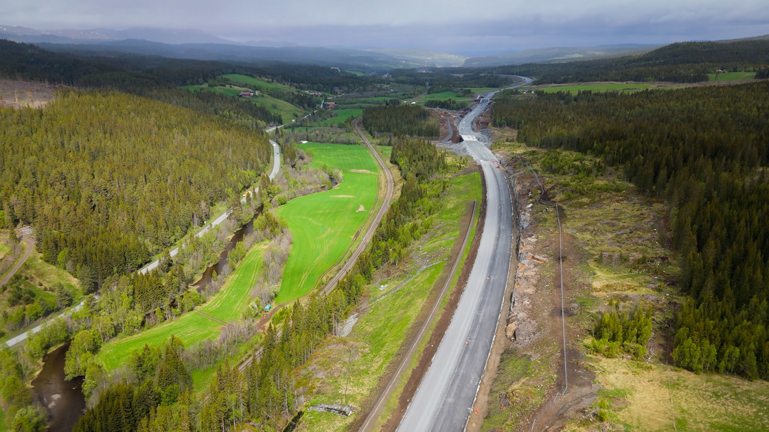 Fra sør mot nord: Kvernåbrua og Steinlibrua